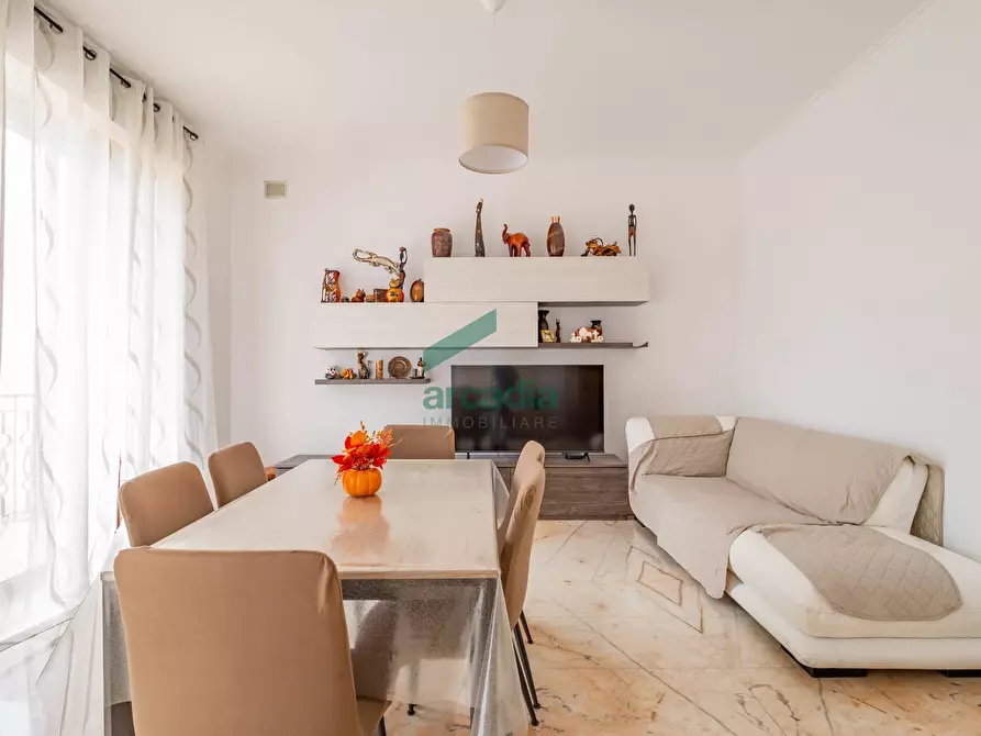 Immagine 3 di Casa indipendente in vendita  in Via Gabriele D'Annunzio 11 a Triggiano