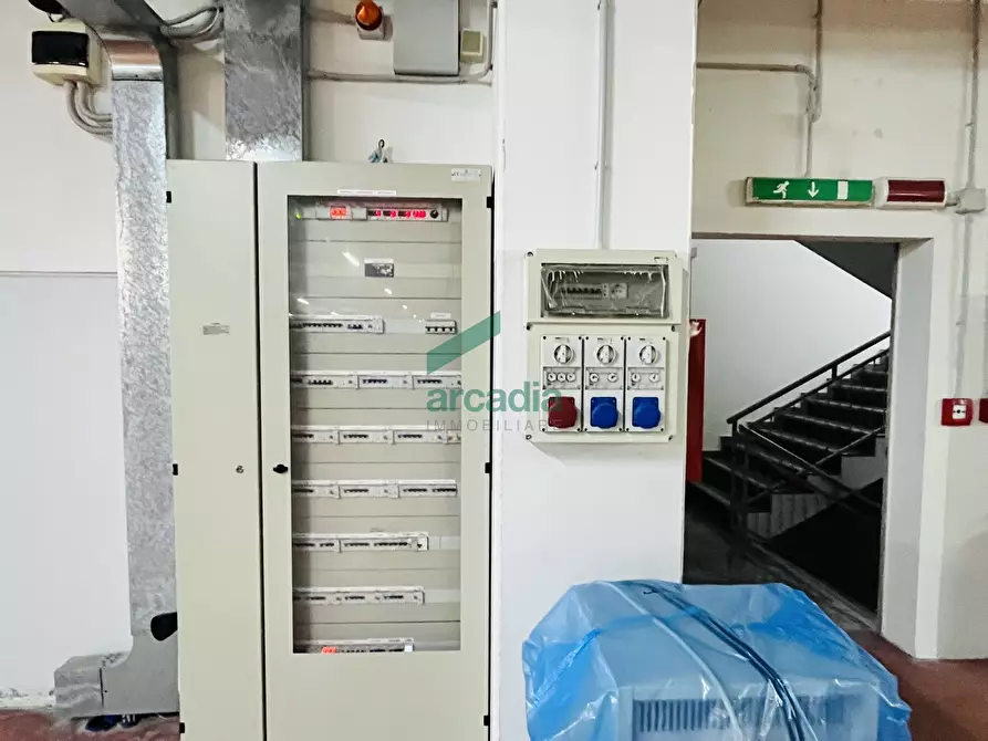 Immagine 39 di Attività artigianale in vendita  in Contrada Parco Vecchio 11 a Bitritto