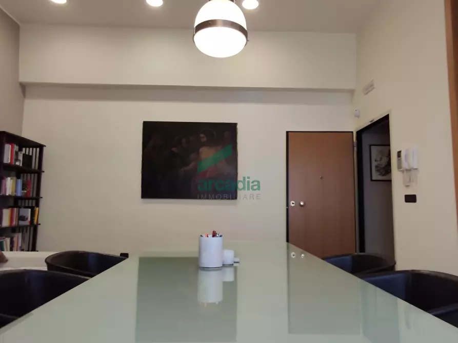 Immagine 22 di Ufficio in vendita  in Via Papa Giovanni Paolo I' 10/E a Bari