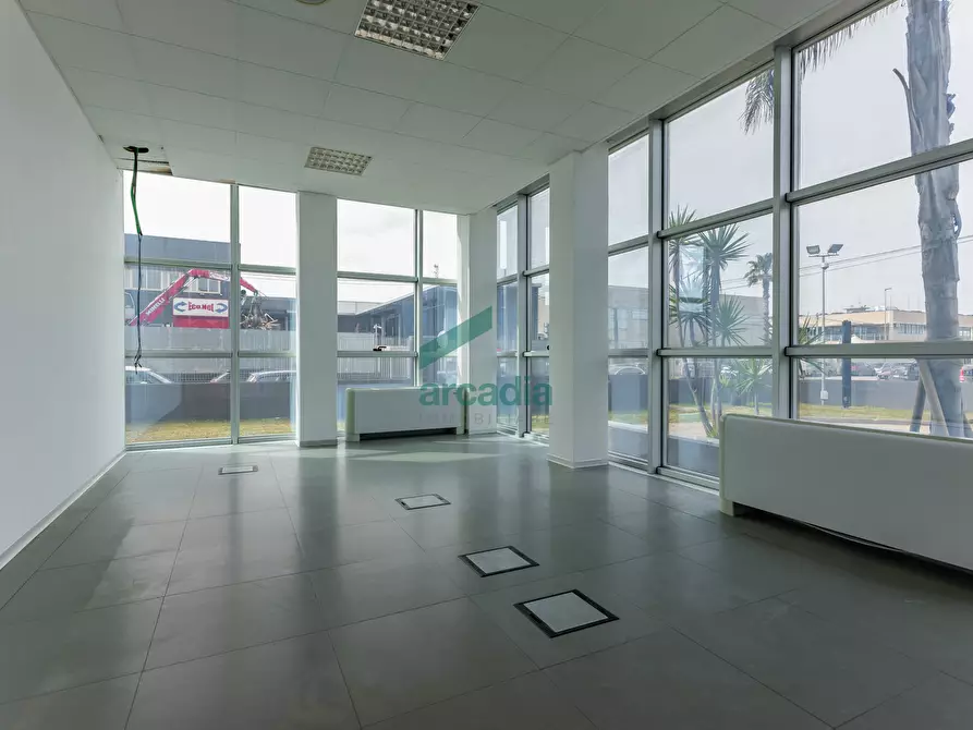 Immagine 11 di Ufficio in affitto  in Largo degli Stagnini 6 a Modugno