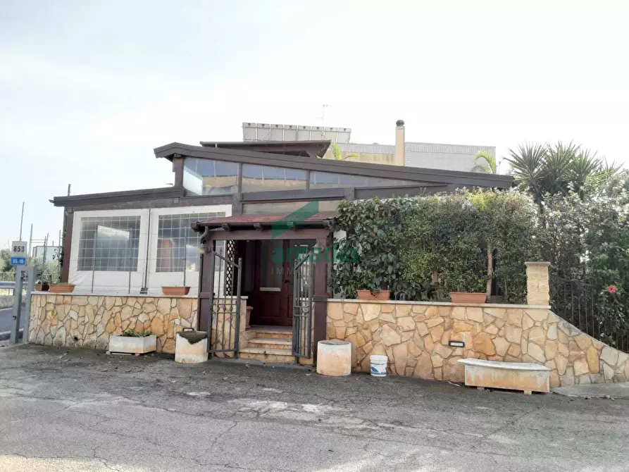 Locale commerciale in affitto in Contrada San Antonio D'Ascula 162 a Monopoli
