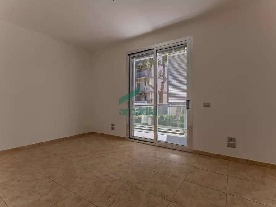 Immagine 24 di Quadrilocale in vendita  in Viale Louis Pasteur 15A a Bari