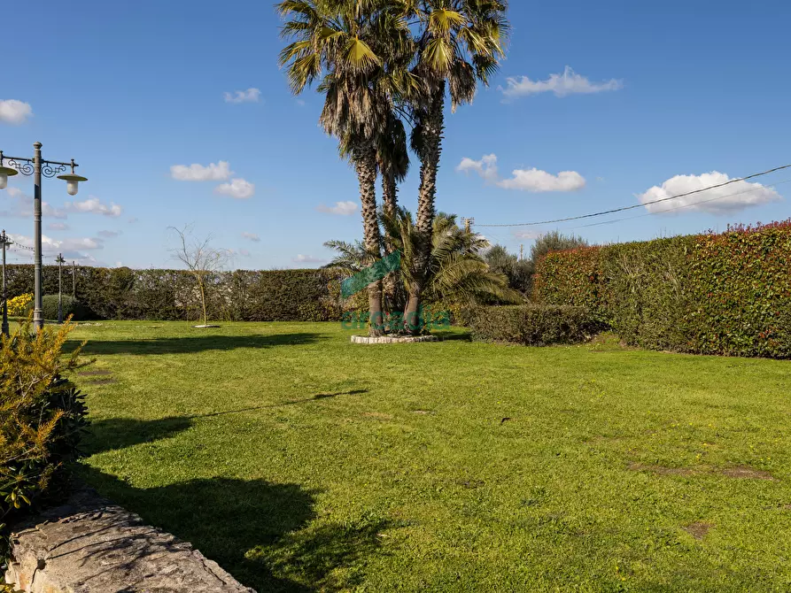 Immagine 44 di Villa in vendita  in Strada Vicinale Vecchia di Matera 369 a Gioia Del Colle
