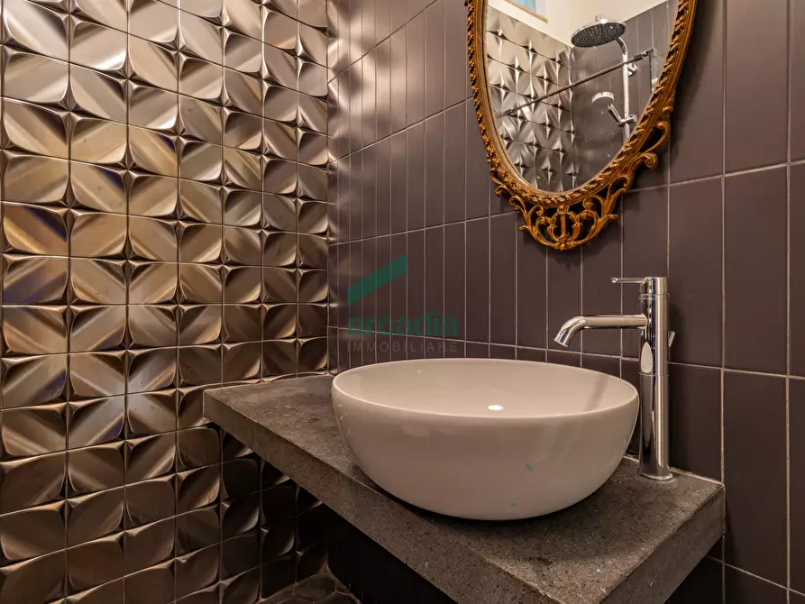 Immagine 22 di Appartamento in vendita  in Largo Ciaia 13 a Bari