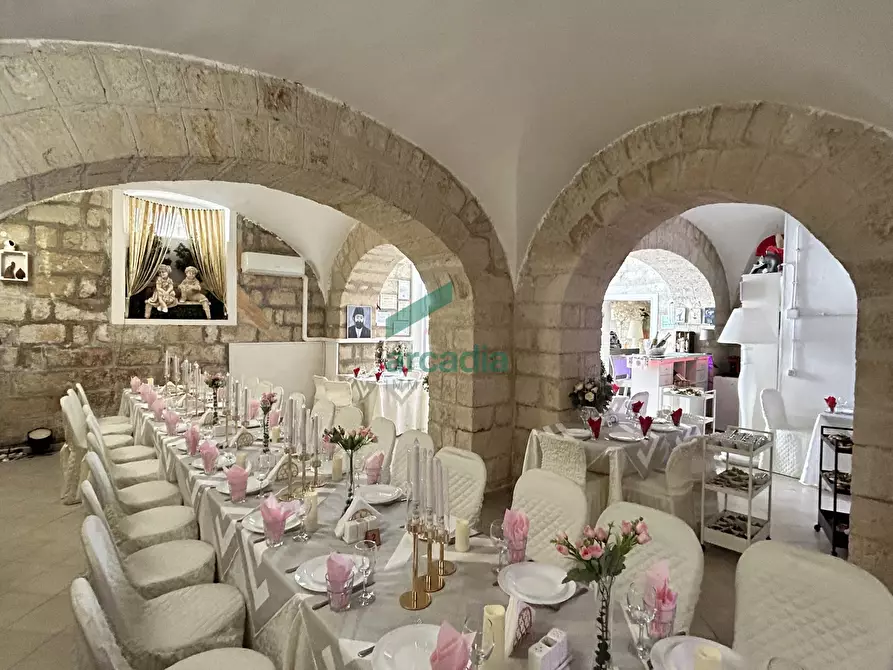 Immagine 7 di Magazzino in vendita  in Corso Cavour 192 a Bari