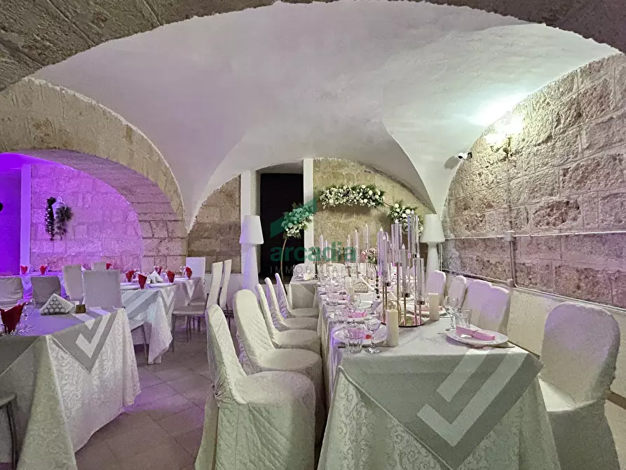 Immagine 5 di Magazzino in vendita  in Corso Cavour 192 a Bari