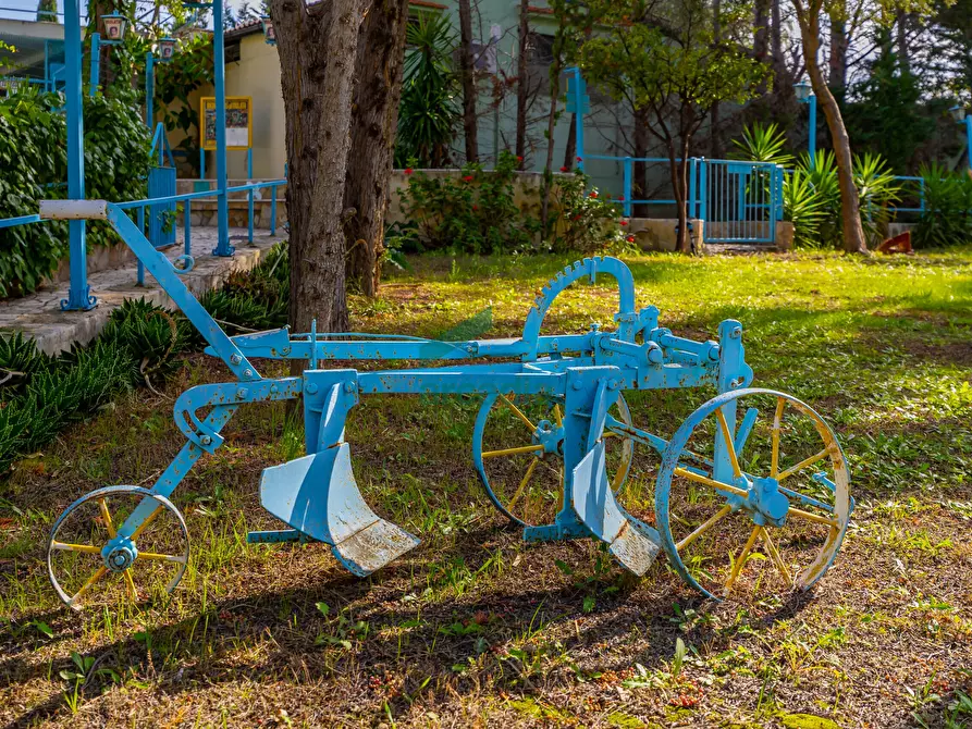 Immagine 63 di Locale commerciale in vendita  in Strada la Grava 16 a Bari