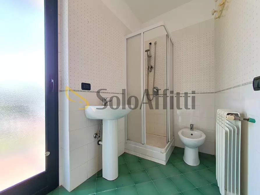 Immagine 12 di Quadrilocale in affitto  a Catanzaro