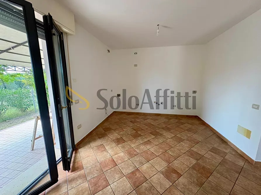 Immagine 4 di Villa in affitto  in Via Coriano 298 a Rimini