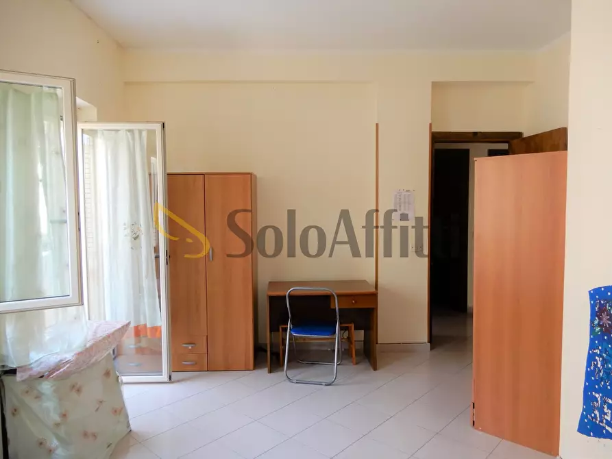 Immagine 14 di Stanza singola in affitto  a Catanzaro