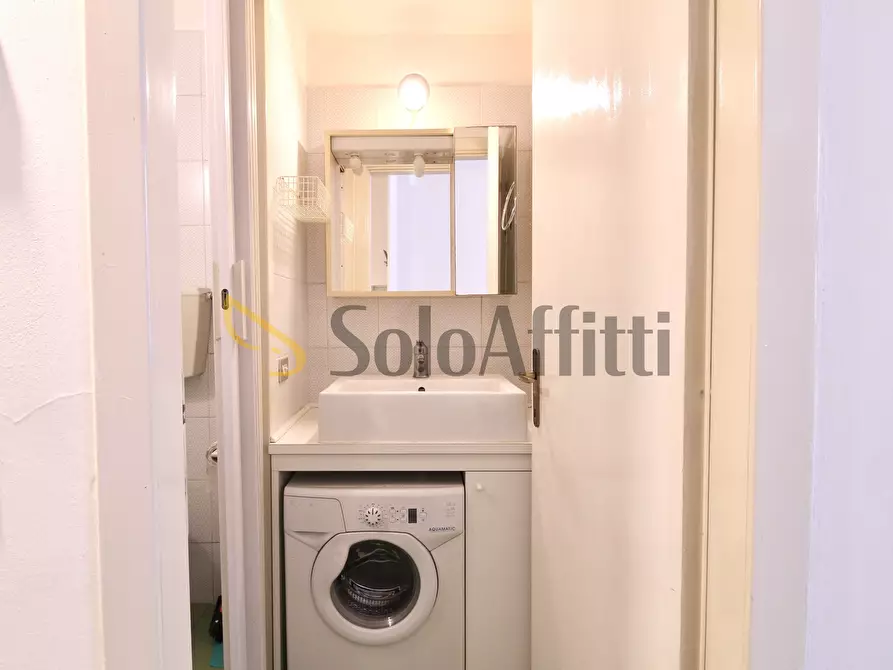 Immagine 6 di Monolocale in affitto  in Viale Monza 37 a Milano