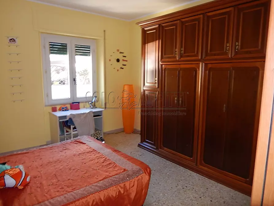 Immagine 7 di Stanza singola in affitto  a Catanzaro