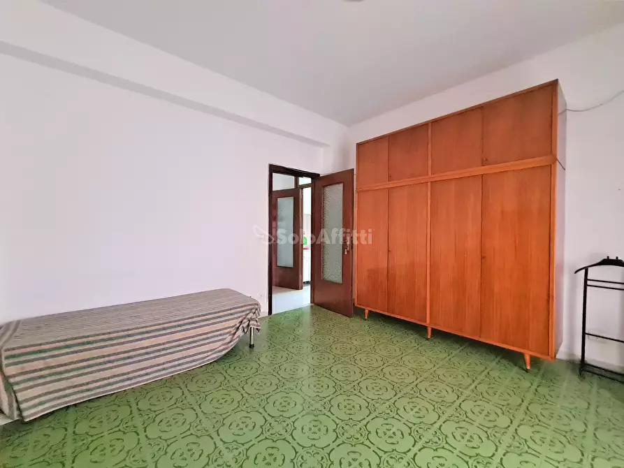 Immagine 7 di Stanza singola in affitto  a Catanzaro