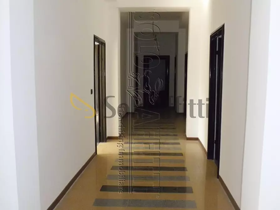 Immagine 2 di Quadrilocale in affitto  in Viale libertà a Pavia