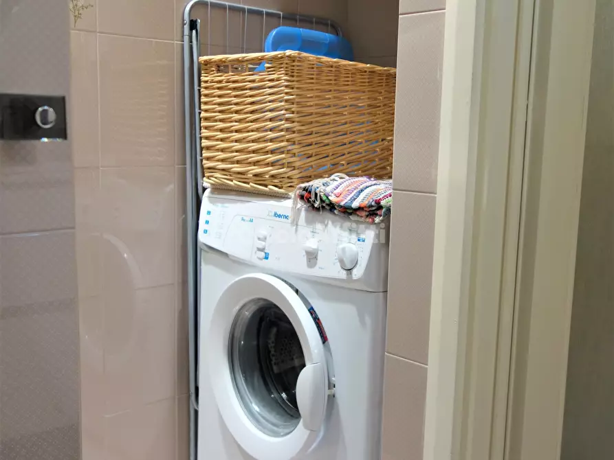 Immagine 25 di Trilocale in affitto  in Corso Guglielmo Marconi 374 a San Remo