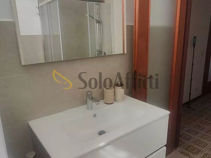 Immagine 8 di Trilocale in affitto  in Via Guglielmo Marconi a Cava Manara