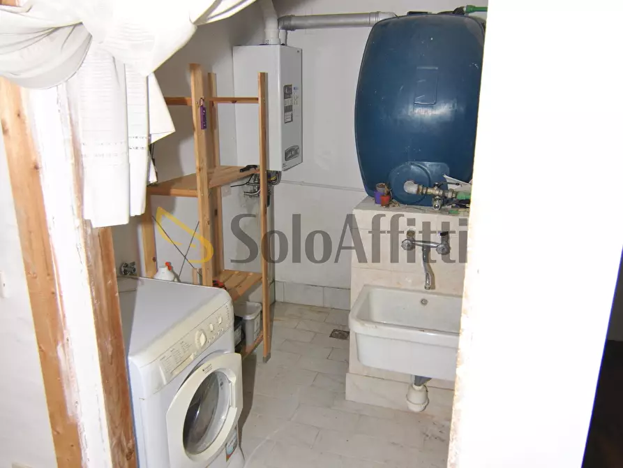 Immagine 26 di Casa indipendente in affitto  in Via di Montenero 191 a Livorno