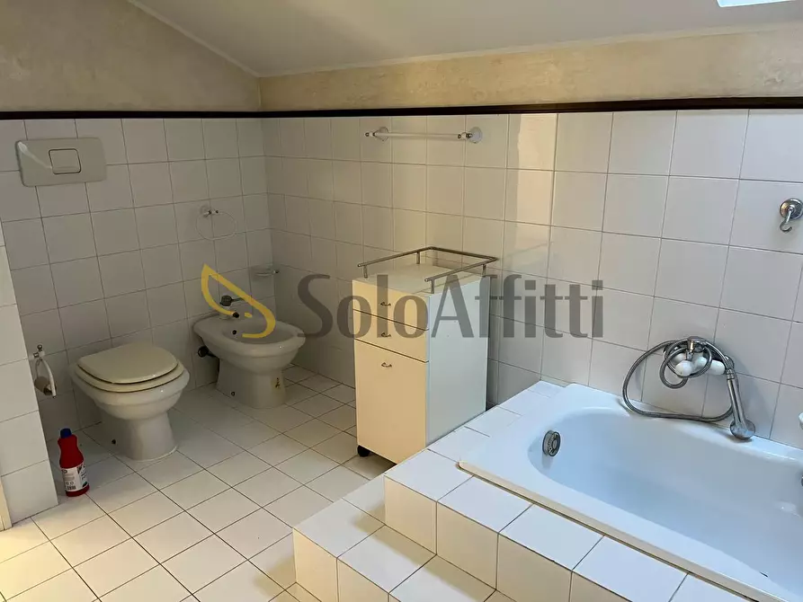 Immagine 17 di Trilocale in affitto  in Via Giovanni Pascoli a Santarcangelo Di Romagna