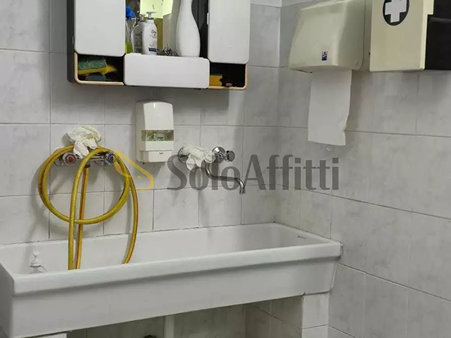 Immagine 32 di Capannone industriale in affitto  in Via Francesco De Sanctis a Torino