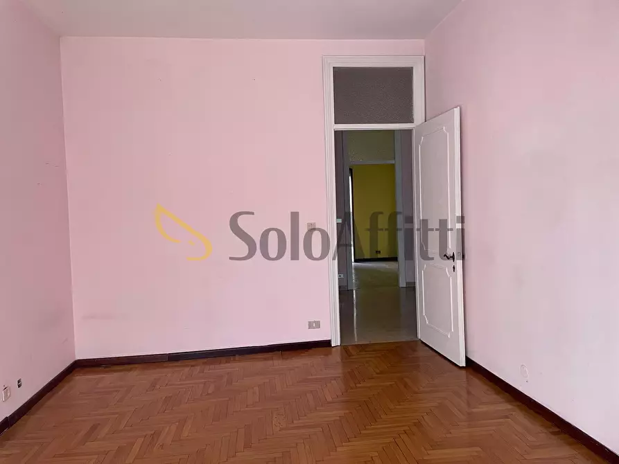 Immagine 11 di Trilocale in affitto  in Corso Svizzera a Torino