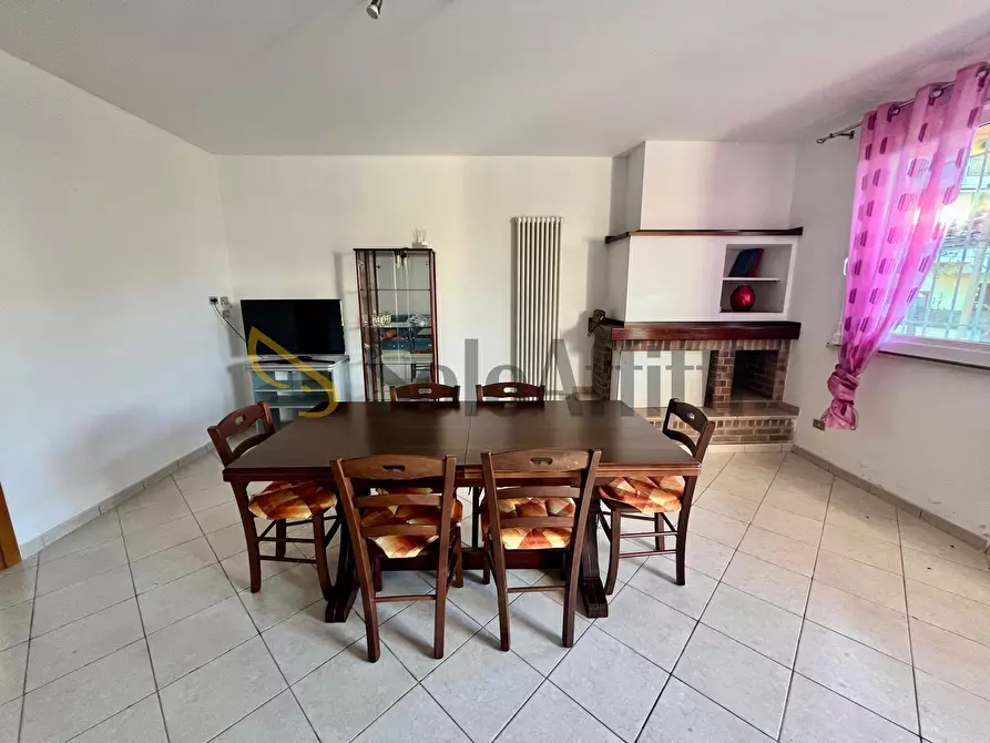 Immagine 3 di Trilocale in affitto  in Via Ombrone 7 a Tortoreto