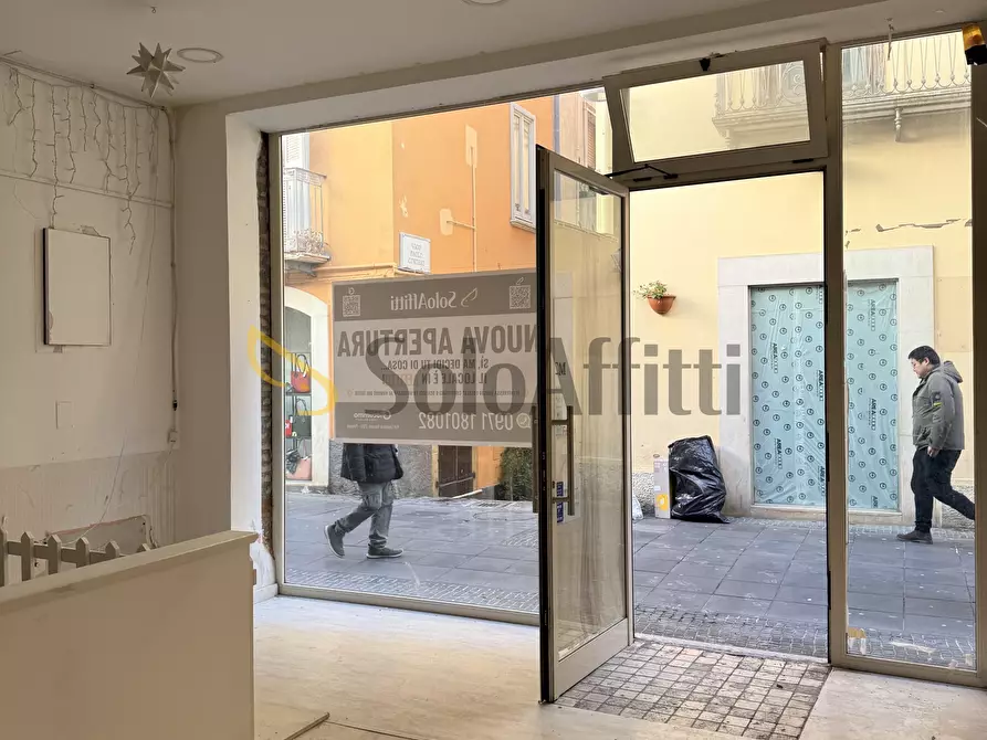 Immagine 10 di Locale commerciale in affitto  in Via Pretoria 43 a Potenza