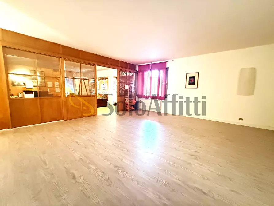 Immagine 3 di Laboratorio in affitto  in via san francesco 10 a Seregno