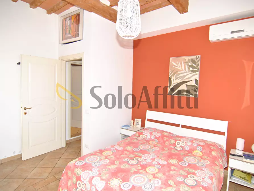 Immagine 12 di Bilocale in affitto  in Piazza del Cisternone 17 a Livorno