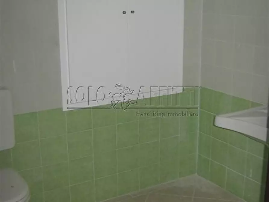 Immagine 12 di Ufficio in affitto  in VIA DELLE CATERATTE 25 a Livorno