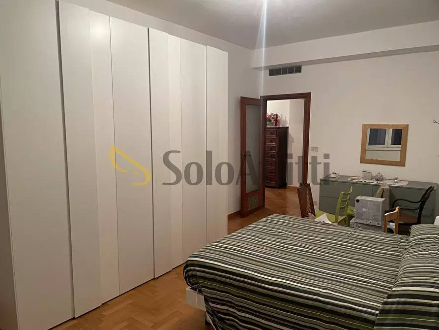 Immagine 1 di Quadrilocale in affitto  in Via Duchessa Jolanda a Torino