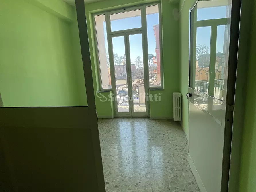 Immagine 14 di Ufficio in affitto  a Frosinone