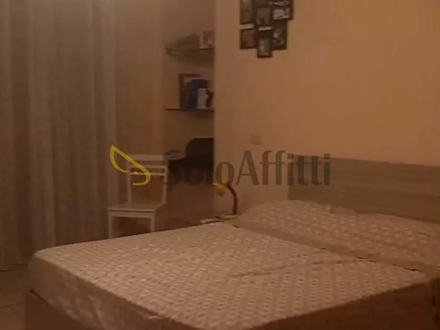 Immagine 3 di Trilocale in affitto  a Catania