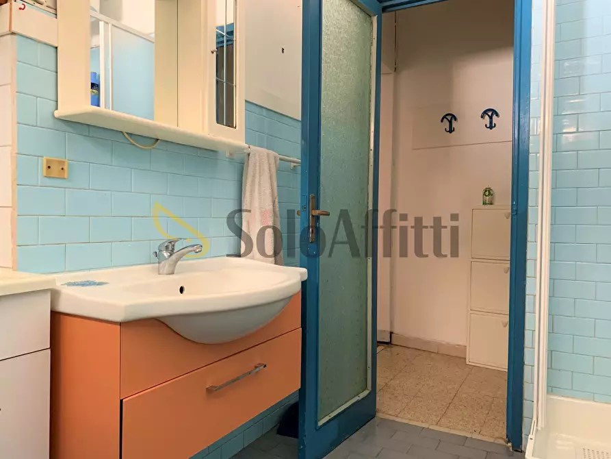Immagine 14 di Bilocale in affitto  a Catanzaro