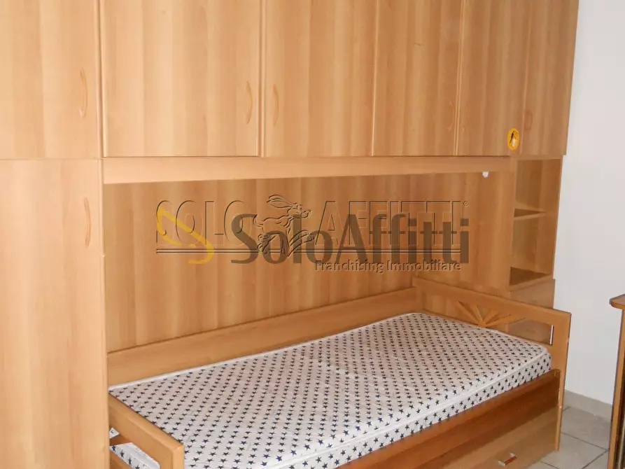 Immagine 4 di Bilocale in affitto  in Viale Libertà a Pavia