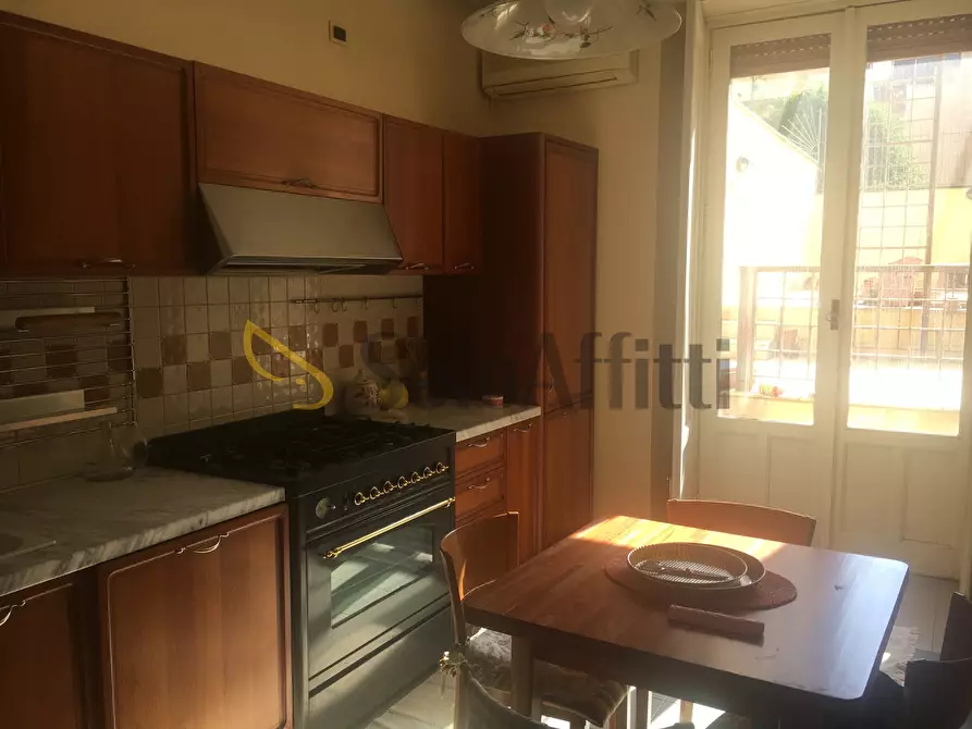 Immagine 44 di Appartamento in affitto  in Via Grotte Bianche 150 a Catania