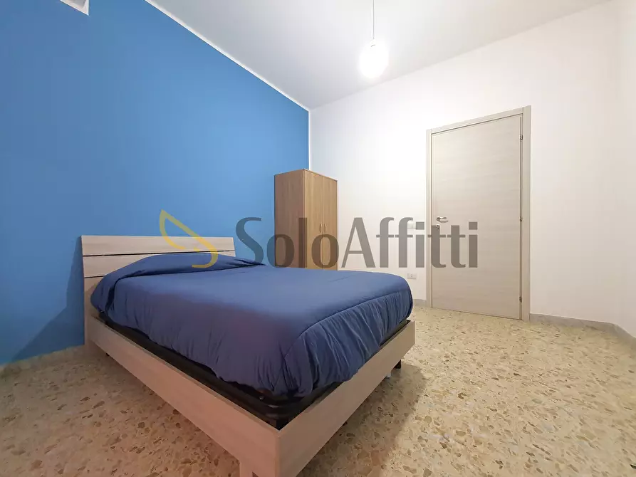 Immagine 4 di Stanza singola in affitto  a Catanzaro