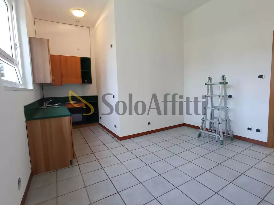 Immagine 5 di Trilocale in affitto  a Gallarate