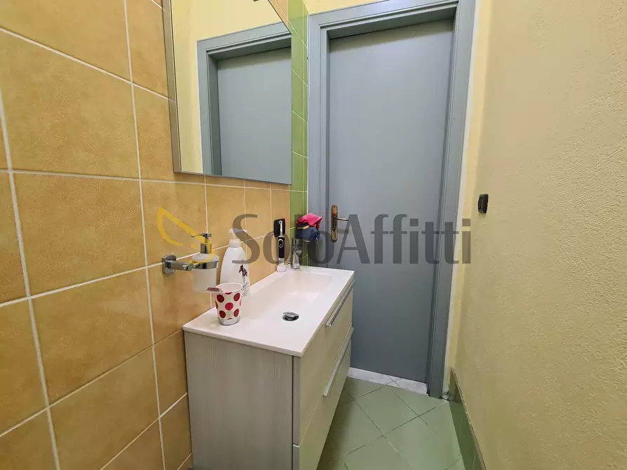 Immagine 4 di Stanza singola in affitto  a Catanzaro