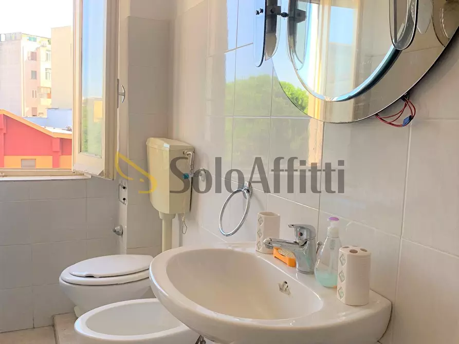 Immagine 9 di Stanza singola in affitto  a Cagliari