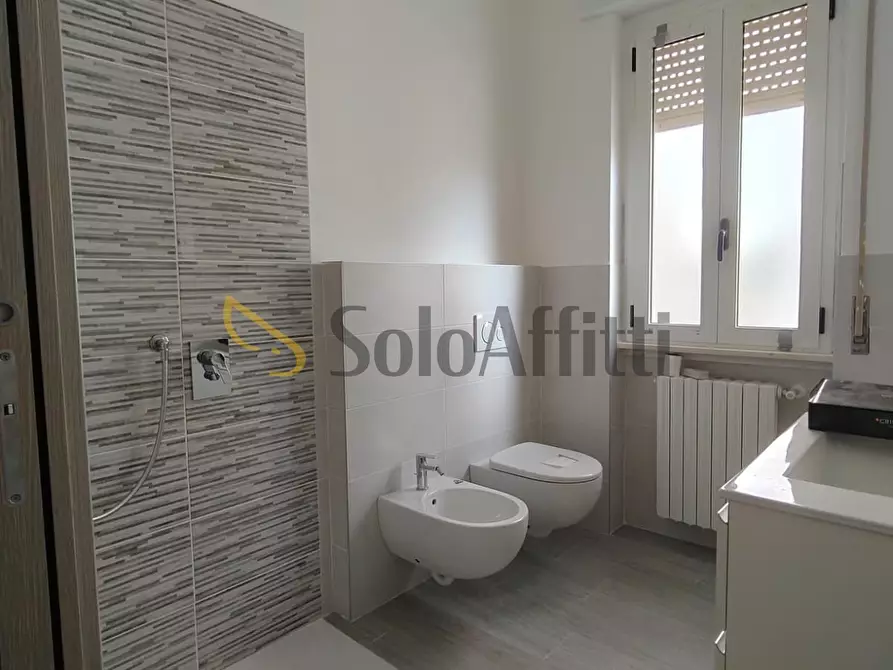 Immagine 9 di Bilocale in affitto  a Gemonio