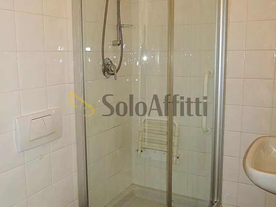 Immagine 16 di Quadrilocale in affitto  in Via Roma 63 a Ospedaletti