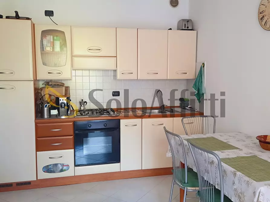Immagine 4 di Bilocale in affitto  in Via Solferino a Seregno