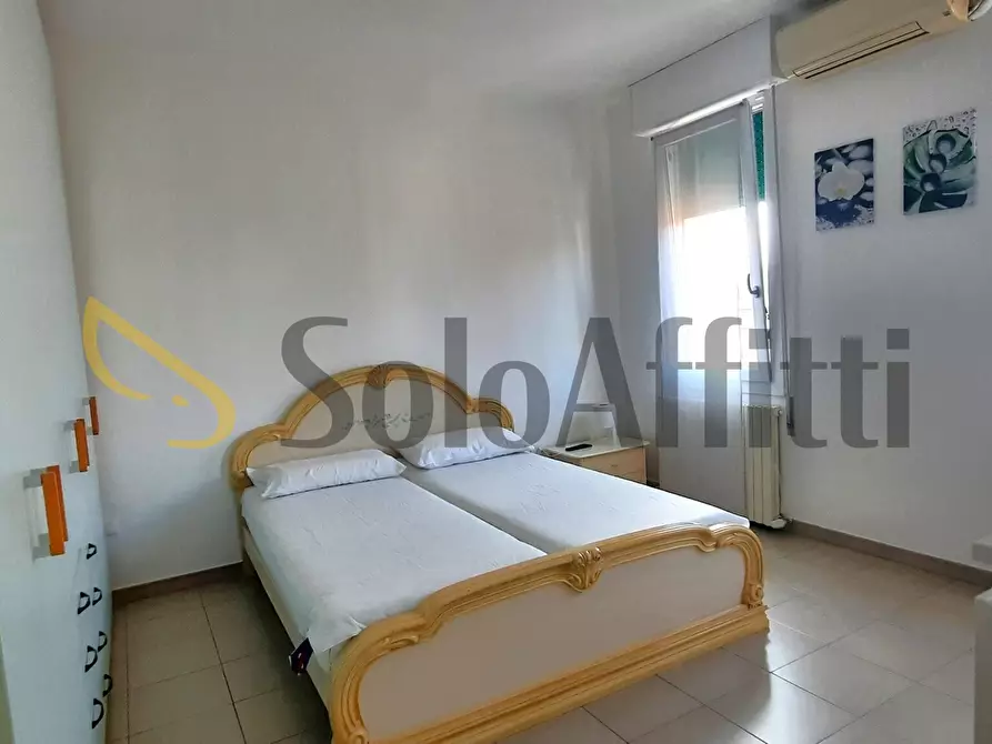 Immagine 11 di Stanza singola in affitto  a Carpi