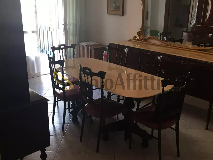 Immagine 1 di Bilocale in affitto  in Corso IV Novembre 14 a Rivoli