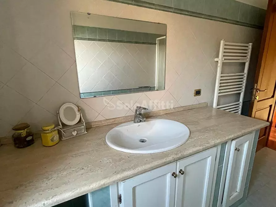 Immagine 36 di Trilocale in affitto  a Ceccano