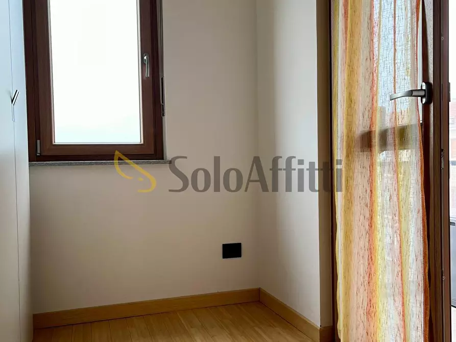 Immagine 26 di Bilocale in affitto  in Via Venarìa 75 a Torino