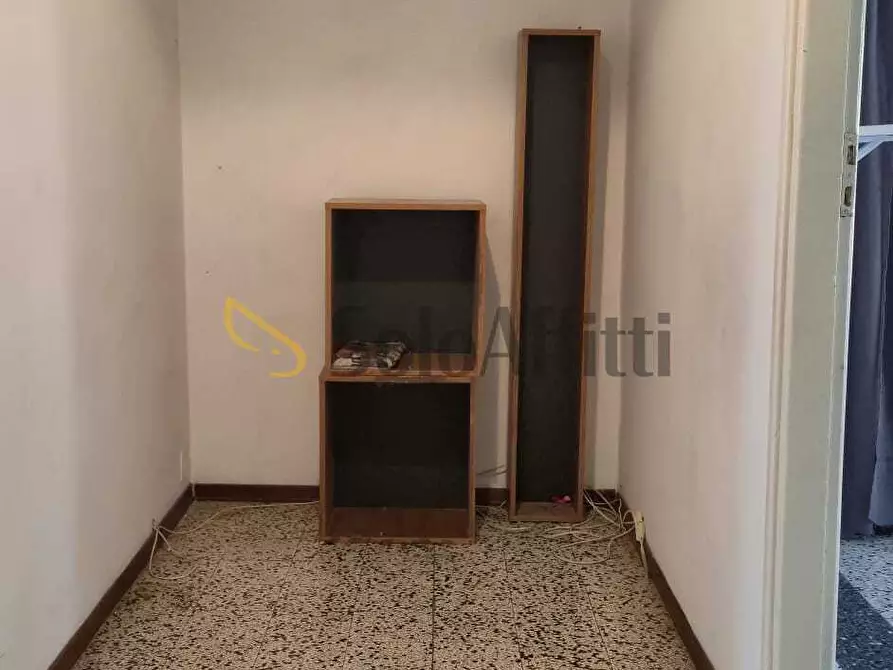 Immagine 21 di Bilocale in affitto  in VIA REY 13 a Torino