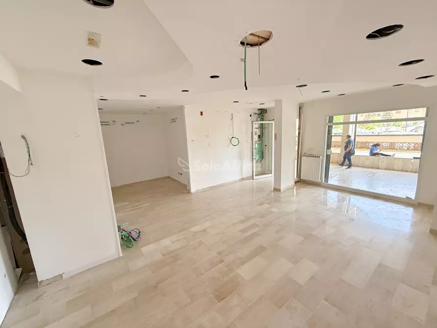 Immagine 10 di Locale commerciale in affitto  in Via Domenico di Giura 179 a Potenza