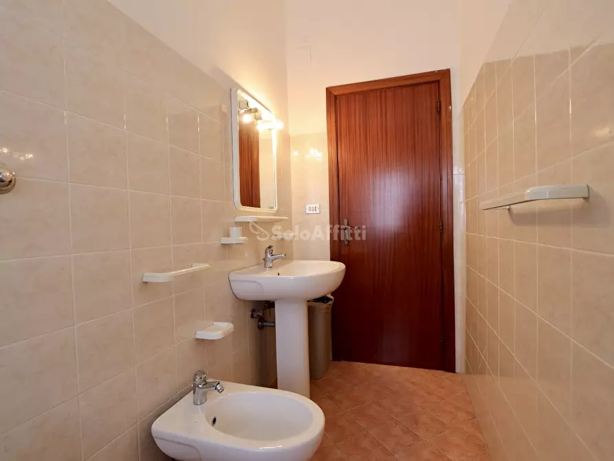 Immagine 9 di Bilocale in affitto  in Via Giuseppe Ungaretti 10 a Tortoreto