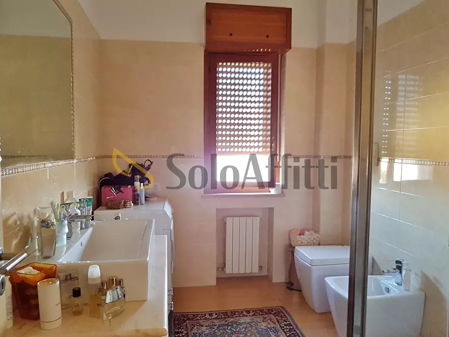 Immagine 7 di Stanza singola in affitto  a Catanzaro